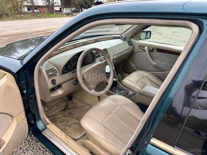 Mercedes C 230 1998, 293,000 km - 2.3 l - Masallı