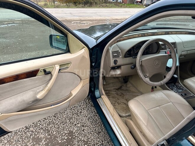 Mercedes C 230 1998, 293,000 km - 2.3 l - Masallı