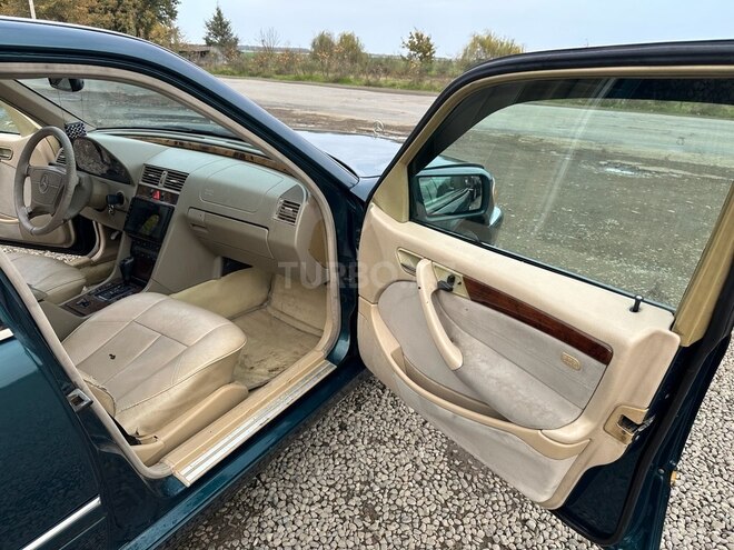Mercedes C 230 1998, 293,000 km - 2.3 l - Masallı