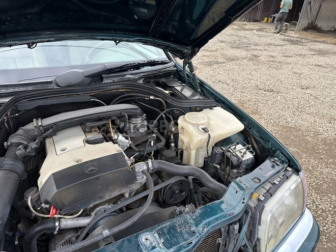 Mercedes C 230 1998, 293,000 km - 2.3 l - Masallı