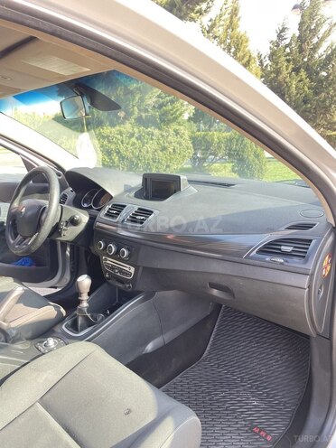 Renault Megane 2011, 371,000 km - 1.5 l - Bakı