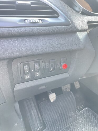 Renault Megane 2011, 371,000 km - 1.5 l - Bakı