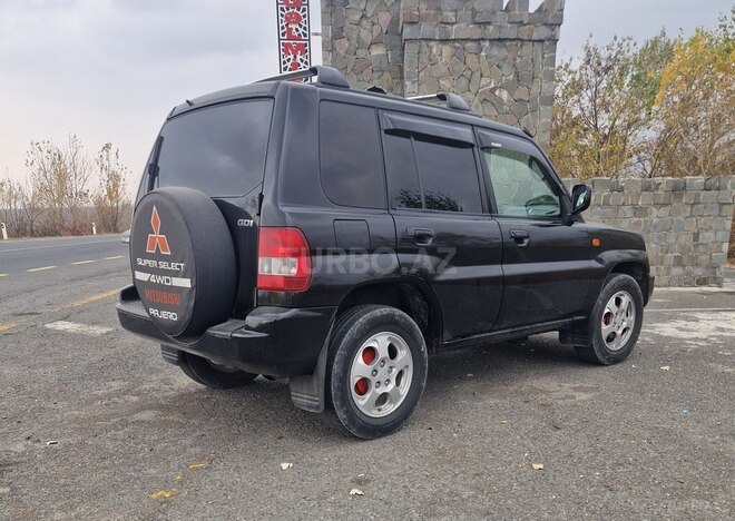 Mitsubishi Pajero 2000, 270,000 km - 2.0 л - Şəki