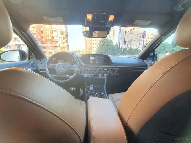 Hyundai Sonata-5