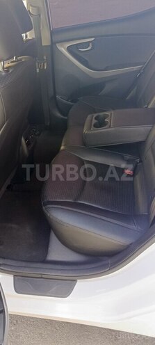 Hyundai Avante 2015, 280,000 km - 1.6 l - Bakı