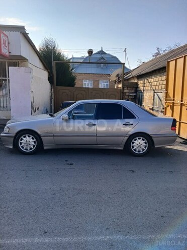 Mercedes C 200 1997, 221,350 km - 2.0 л - Balakən