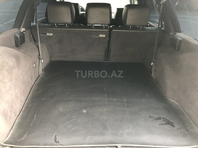 Mercedes E 320 4MATIC 2001, 410,000 km - 3.2 l - Zaqatala