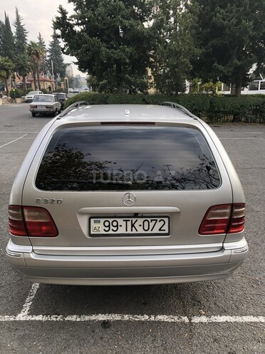 Mercedes E 320 4MATIC 2001, 410,000 km - 3.2 l - Zaqatala