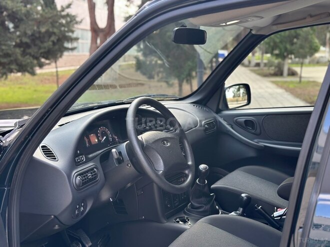 LADA (VAZ) Niva Travel 2024, 2,500 km - 1.7 л - Bakı