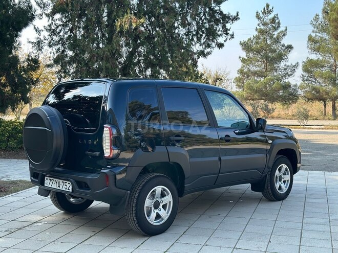 LADA (VAZ) Niva Travel 2024, 2,500 km - 1.7 л - Bakı