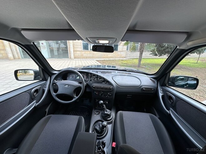 LADA (VAZ) Niva Travel 2024, 2,500 km - 1.7 л - Bakı