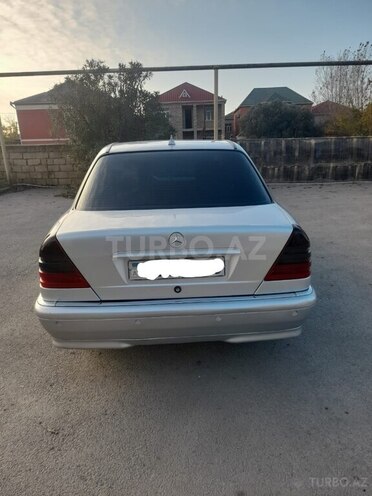 Mercedes C 220 d 1998, 325,000 km - 2.2 l - Bakı