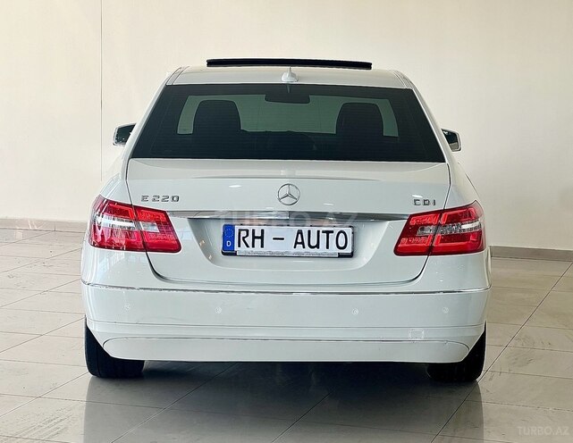 Mercedes E 220 d 2011, 270,000 km - 2.2 l - Bakı
