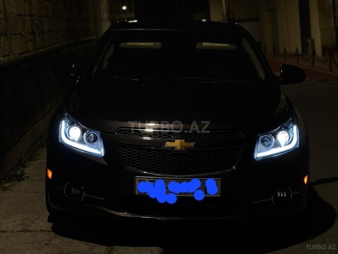 Chevrolet Cruze 2015, 300,000 km - 1.4 л - Quba