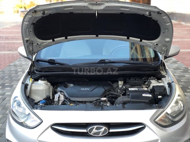 Hyundai Accent 2015, 218,000 km - 1.6 l - Bakı