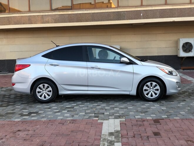 Hyundai Accent 2015, 218,000 km - 1.6 l - Bakı