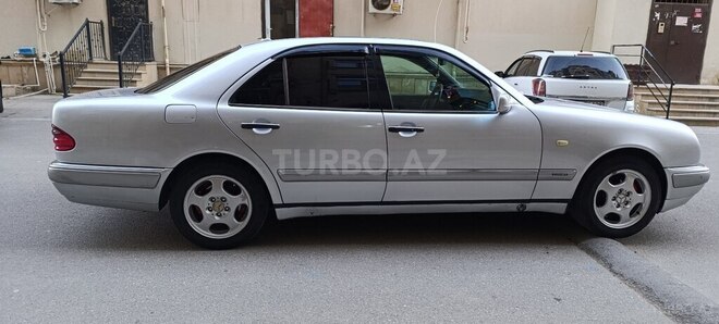 Mercedes E 240 1998, 252,123 km - 2.4 l - Xırdalan