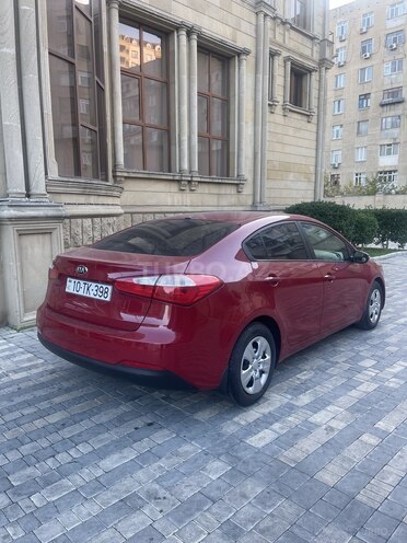 Kia Cerato-10