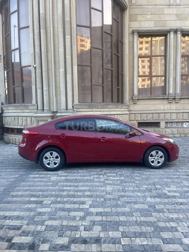 Kia Cerato-7