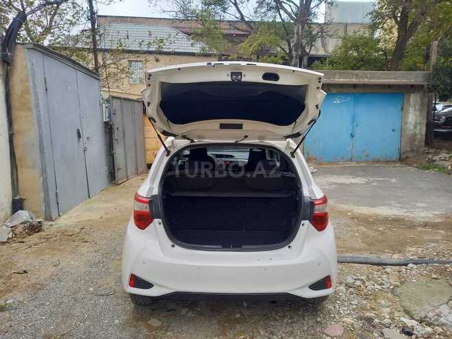 Toyota Vitz 2018, 150,000 km - 1.5 l - Bakı