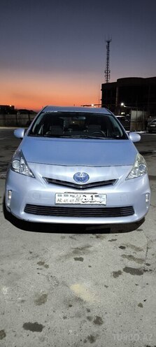 Toyota Prius V 2014, 115,382 km - 1.8 l - Sumqayıt