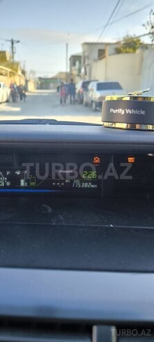 Toyota Prius V 2014, 115,382 km - 1.8 l - Sumqayıt