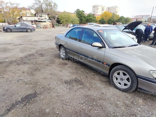Opel Omega 1997, 258,528 km - 2.0 l - Sumqayıt