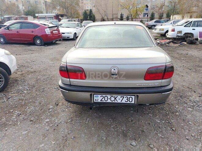Opel Omega 1997, 258,528 km - 2.0 l - Sumqayıt
