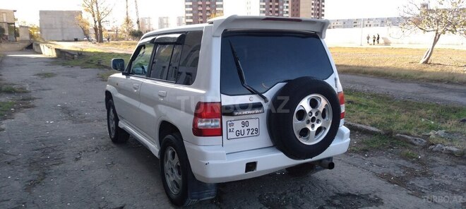 Mitsubishi Pajero io 1999, 438,542 km - 2.0 л - Gəncə