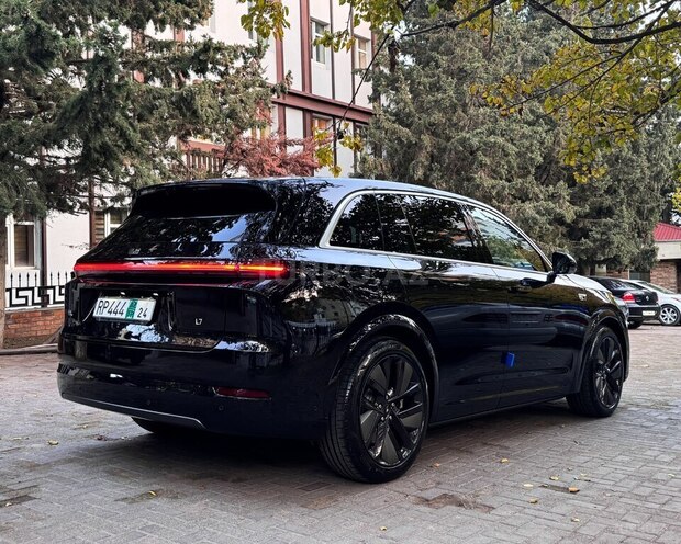 Li Auto L7 2025, 0 km - 1.5 l - Bakı