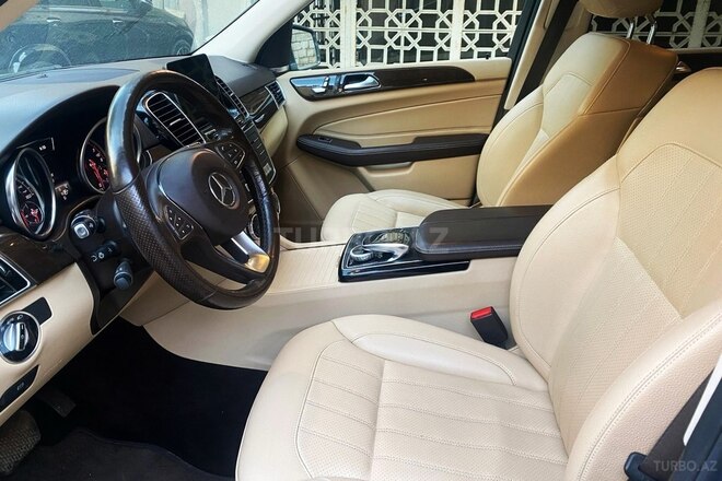 Mercedes GLE 350 4MATIC 2017, 80,000 km - 3.5 l - Bakı