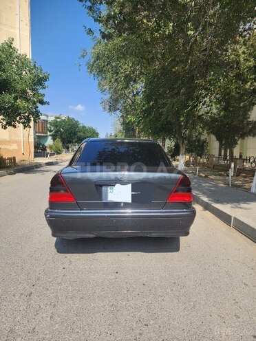 Mercedes E 200 1997, 315,472 km - 2.0 l - Bakı
