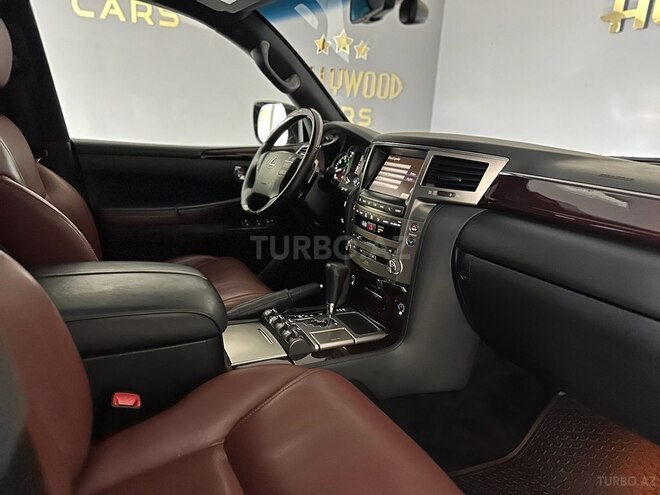 Lexus LX 570 2014, 102,000 km - 5.7 л - Bakı