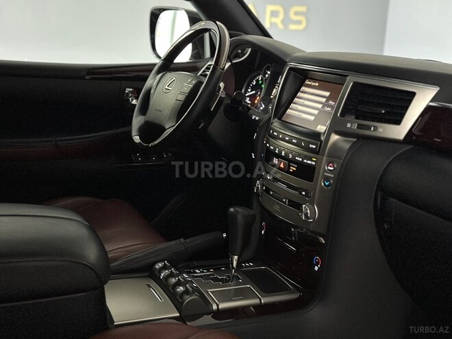 Lexus LX 570 2014, 102,000 km - 5.7 л - Bakı