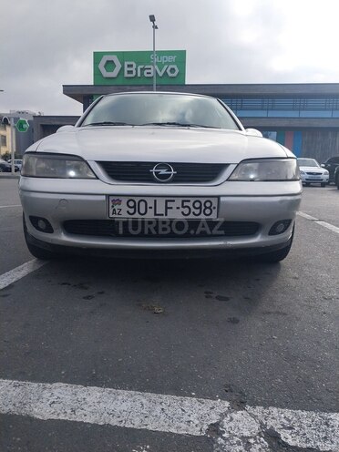 Opel Vectra 1999, 260,000 km - 2.0 l - Bakı