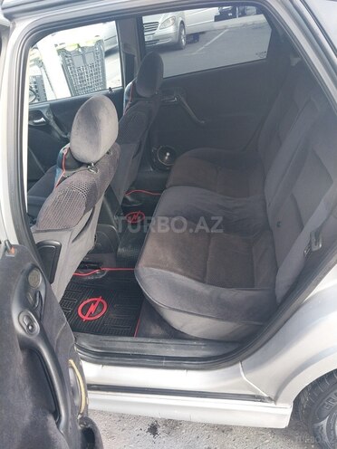 Opel Vectra 1999, 260,000 km - 2.0 l - Bakı