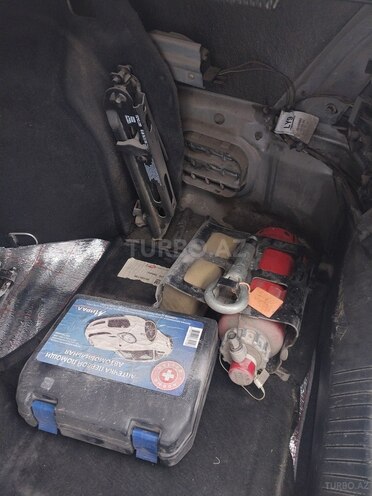 Opel Vectra 1999, 260,000 km - 2.0 l - Bakı