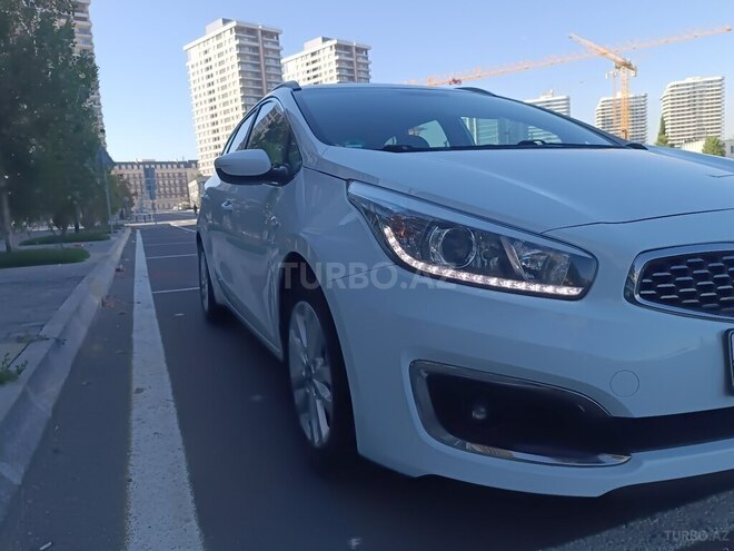 Kia Ceed 2017, 182,000 km - 1.6 л - Bakı