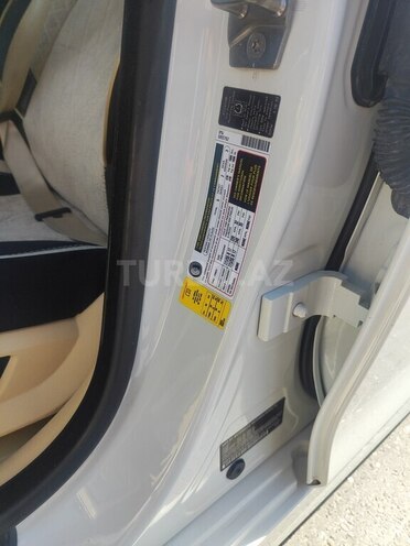 BMW 528 2011, 298,355 km - 2.0 l - Bakı