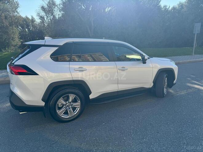 Toyota RAV4 2023, 16,300 km - 2.5 л - Bakı