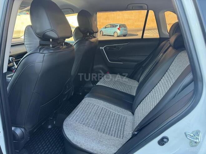 Toyota RAV4 2023, 16,300 km - 2.5 л - Bakı