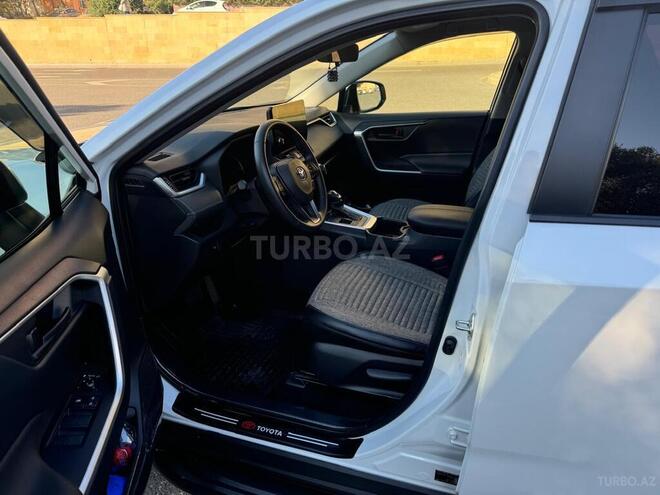 Toyota RAV4 2023, 16,300 km - 2.5 л - Bakı