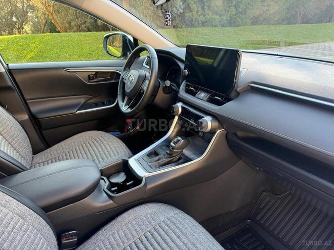 Toyota RAV4 2023, 16,300 km - 2.5 л - Bakı