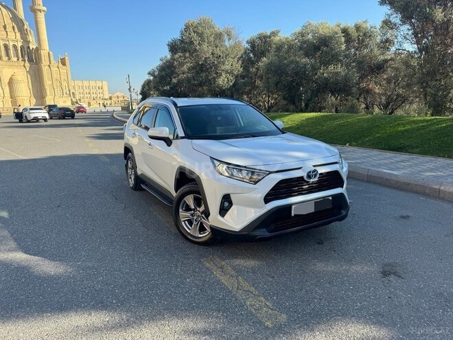 Toyota RAV4 2023, 16,300 km - 2.5 л - Bakı