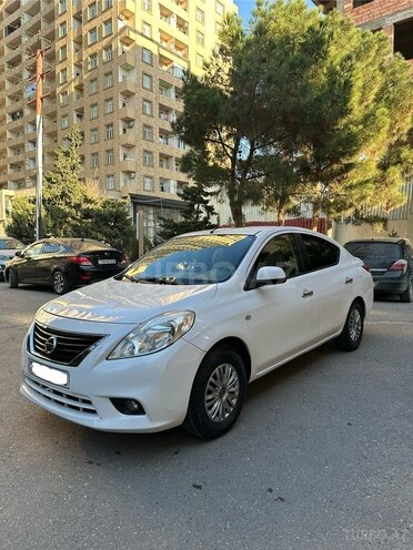Nissan Sunny 2014, 138,000 km - 1.5 l - Bakı