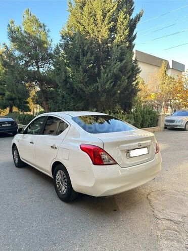 Nissan Sunny 2014, 138,000 km - 1.5 l - Bakı