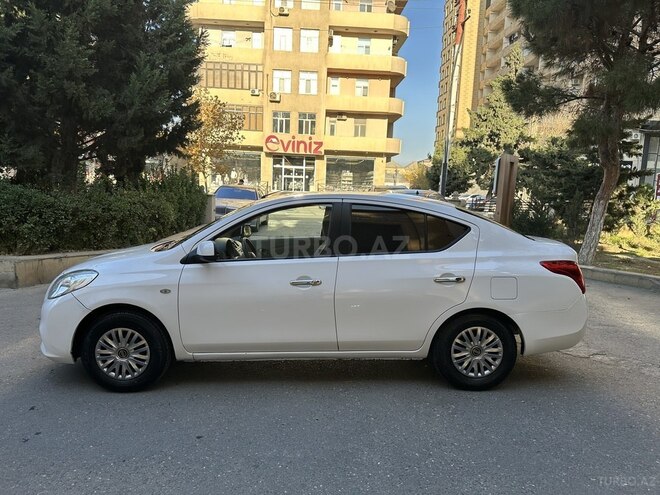 Nissan Sunny 2014, 138,000 km - 1.5 l - Bakı