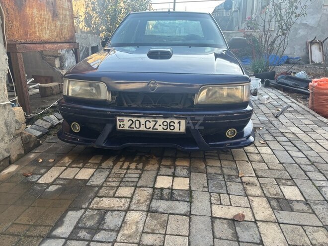Renault  1994, 100,000 km - 2.0 l - Gəncə