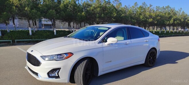 Ford Fusion (North America) 2017, 125,200 km - 2.0 l - Bakı