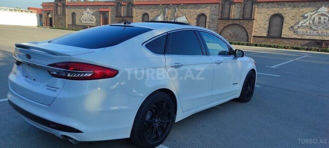 Ford Fusion (North America) 2017, 125,200 km - 2.0 l - Bakı
